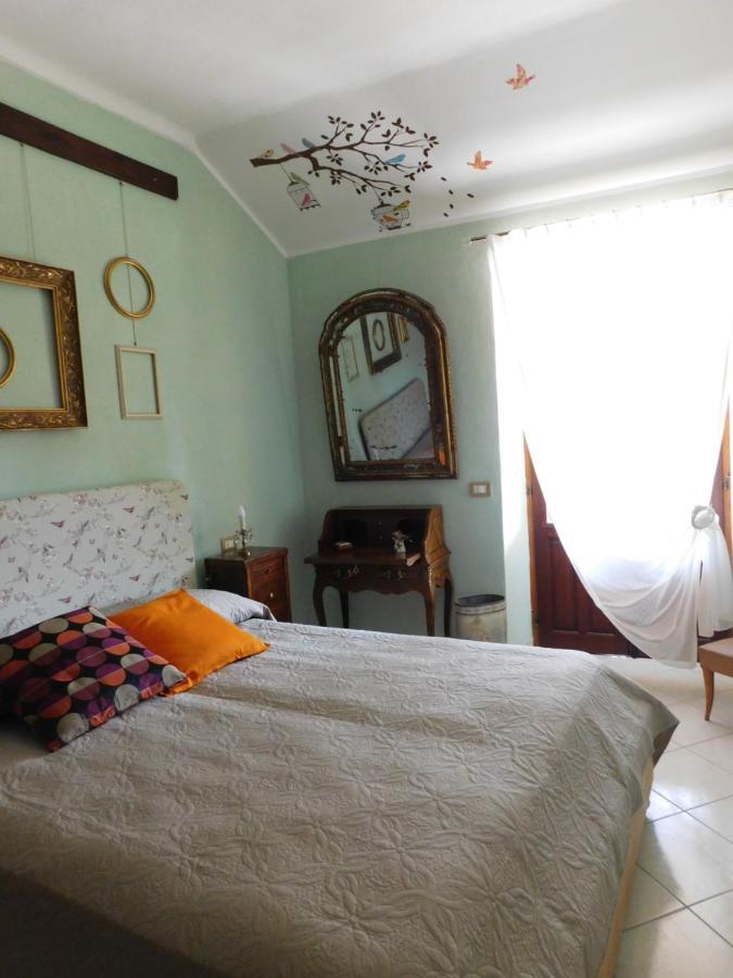 Signorina Felicita Bed & Breakfast Aglie Ngoại thất bức ảnh
