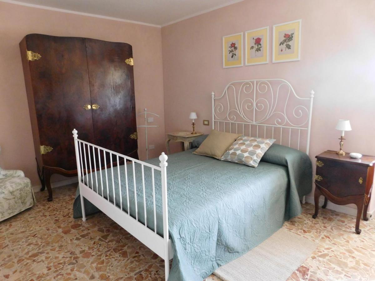 Signorina Felicita Bed & Breakfast Aglie Ngoại thất bức ảnh